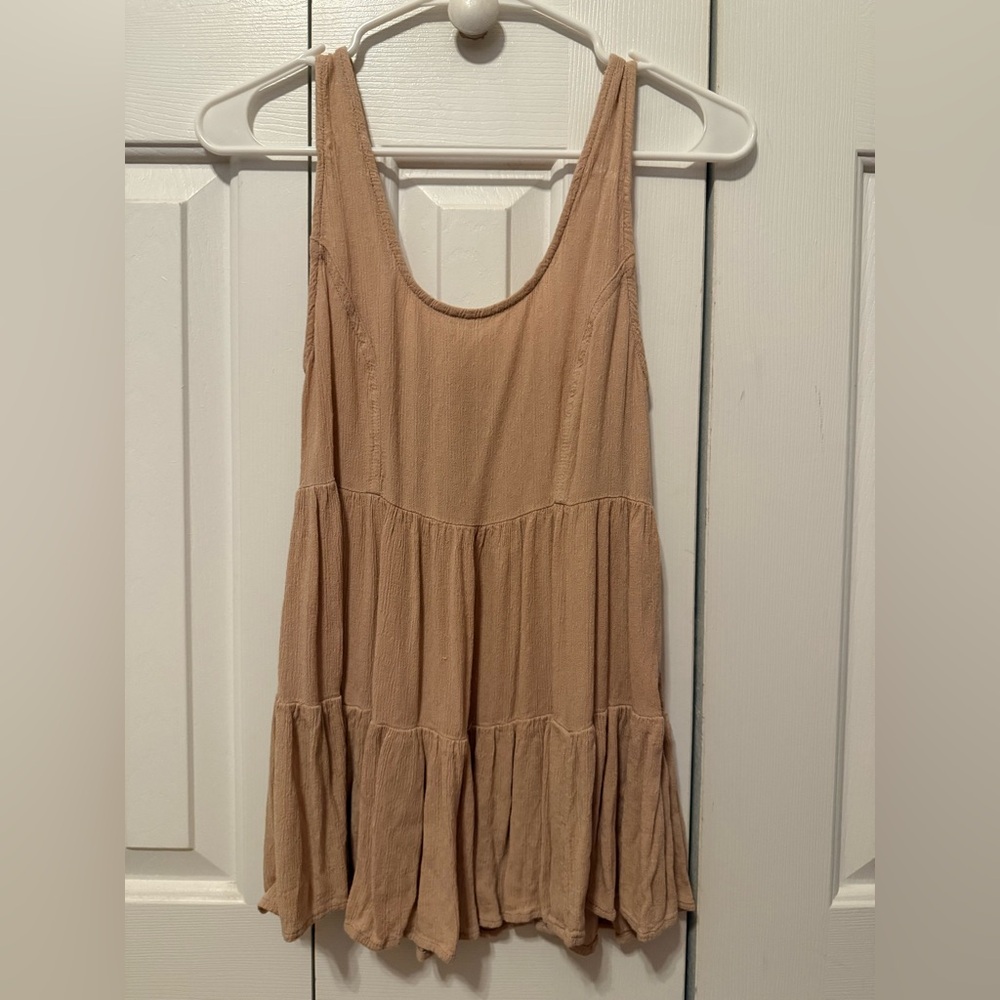 American Eagle Babydoll / Peplum Tank